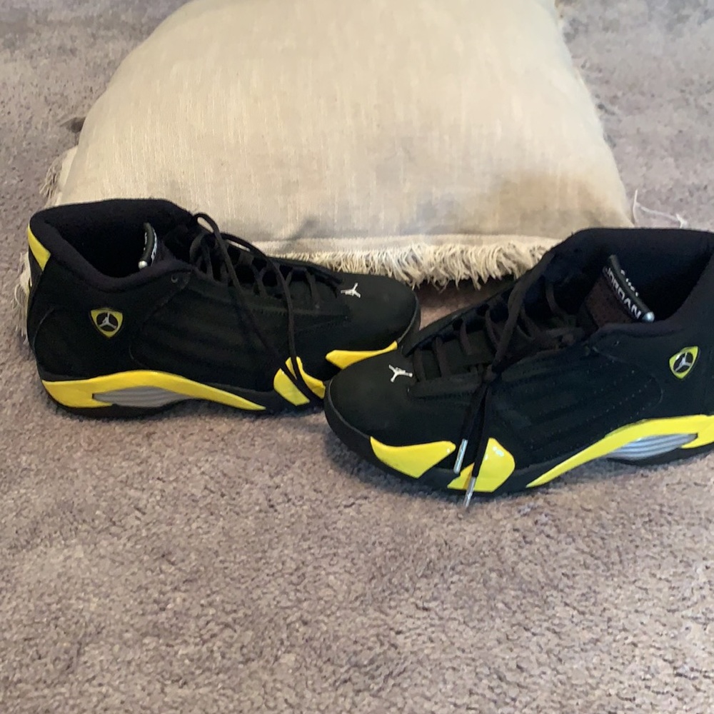 Retro Thunder - image 3